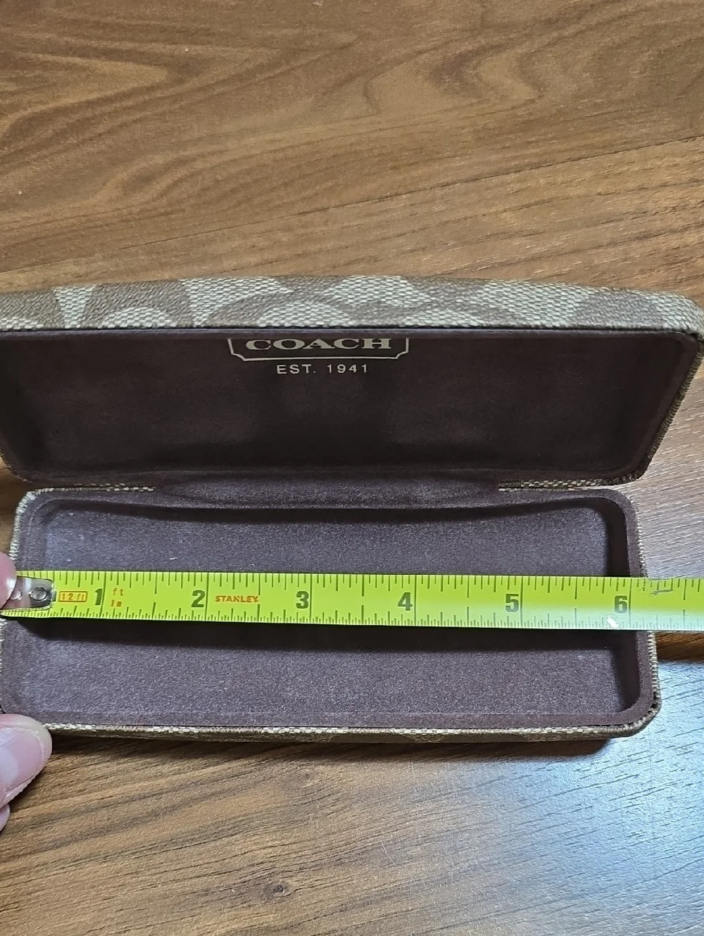 COACH Signature Tan Brown Hard Clamshell Eye Glass Sun Glasses Case